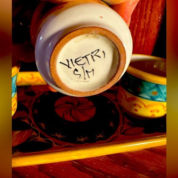 Italian designer Vietri tray with expresso cups and sugar bowl/lid - Picture 3 of 7